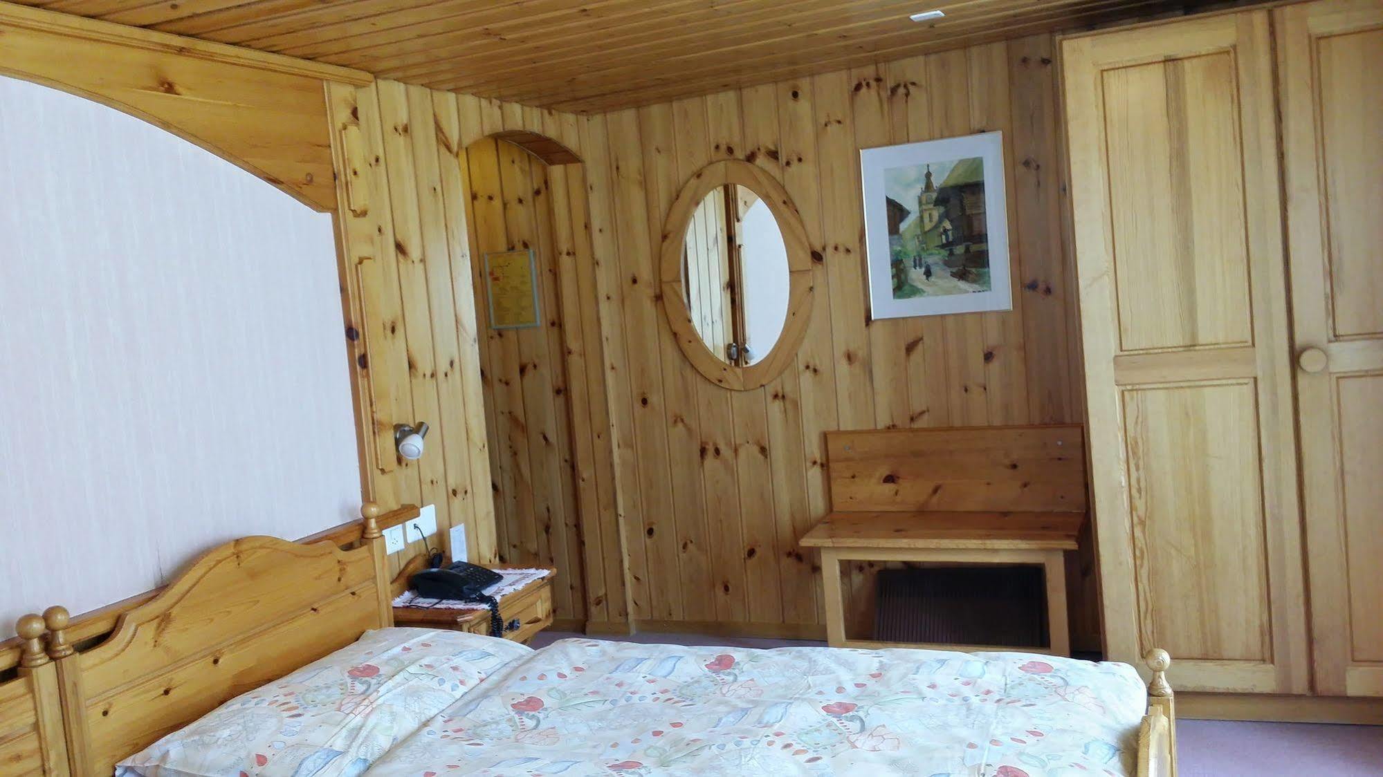 Alpine Budget Rooms By Tascherhof Exterior photo
